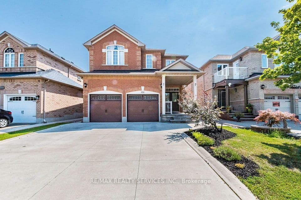 151 Fairhill Avenue, Brampton, ON L7A 2J4 – main photo