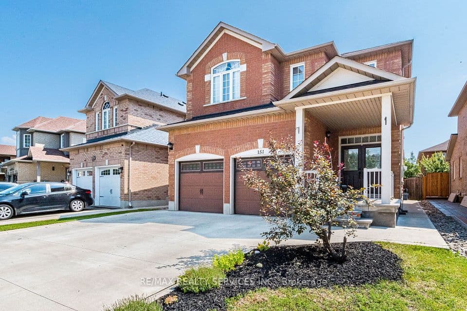 151 Fairhill Avenue, Brampton, ON L7A 2J4 – photo 3