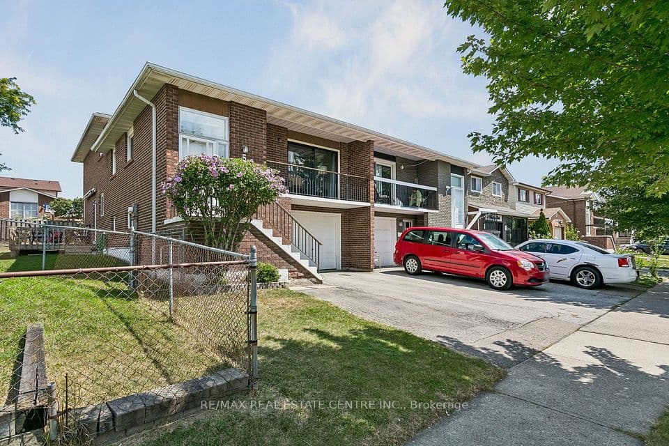 5 Hockley Path, Brampton, ON L6V 3R3 – photo 2