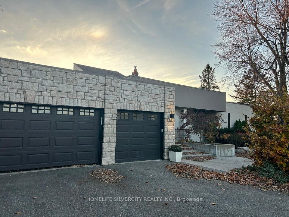 37 Michelangelo Boulevard, Brampton, ON L6P 0H1 – photo 2