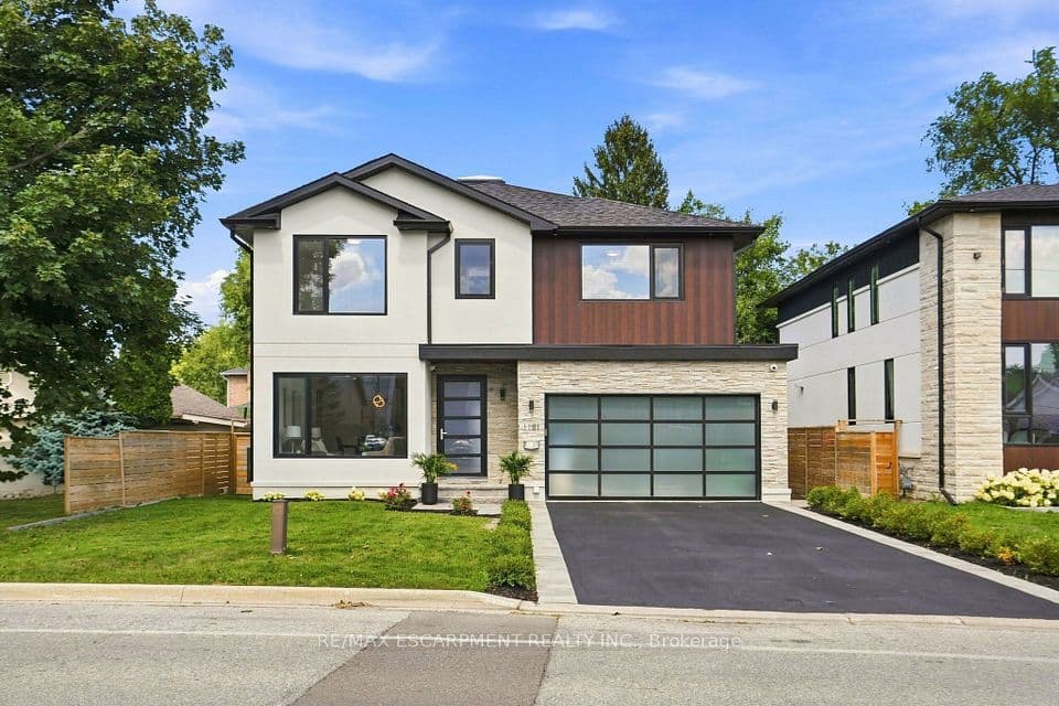 1181 Ogden Avenue, Mississauga, ON L5E 2G8 – main photo