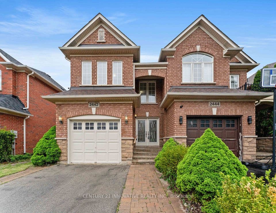 2442 Felhaber Crescent, Oakville, ON L6H 7N8 – photo 2