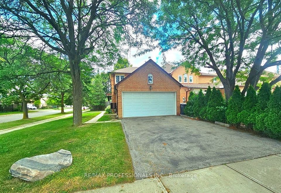 500 Silverthorne Crescent 1, Mississauga, ON L5R 1W3 – photo 3