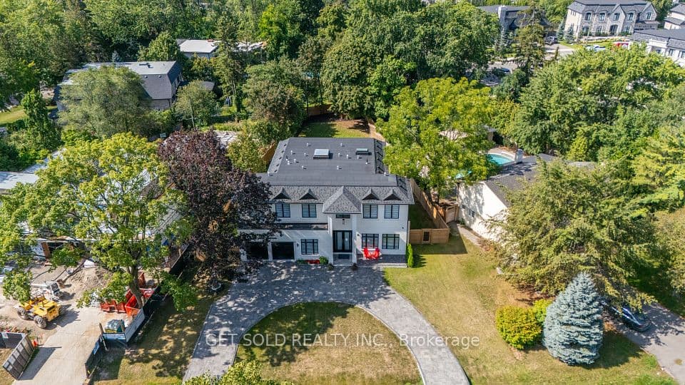 150 Wolfdale Avenue, Oakville, ON L6L 4S1 – photo 2