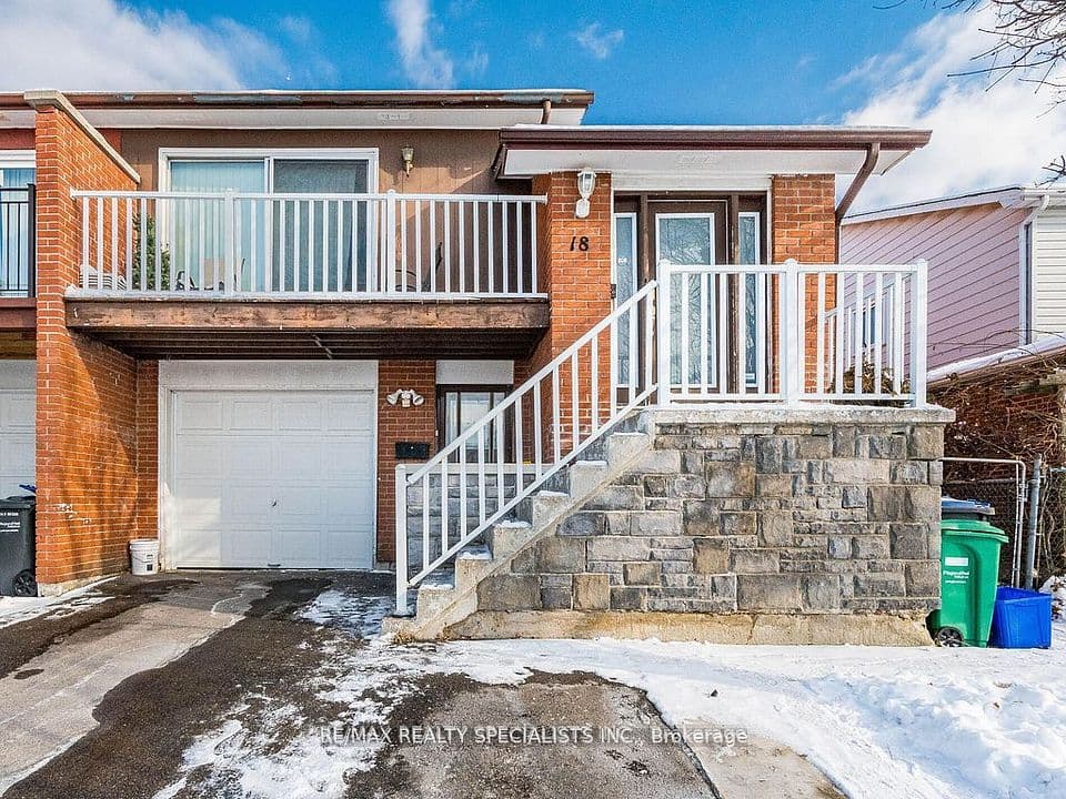18 Ashford Court, Brampton, ON L6V 2Z1 – photo 2