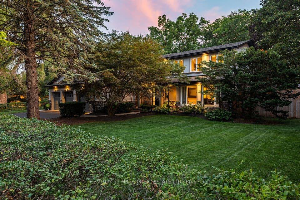 240 Colchester Drive, Oakville, ON L6J 5S5 – main photo