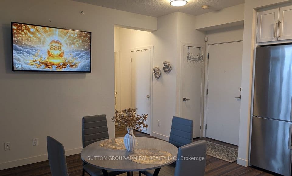 2093 Fairview Street 809, Burlington, ON L7R 0E6 – photo 3