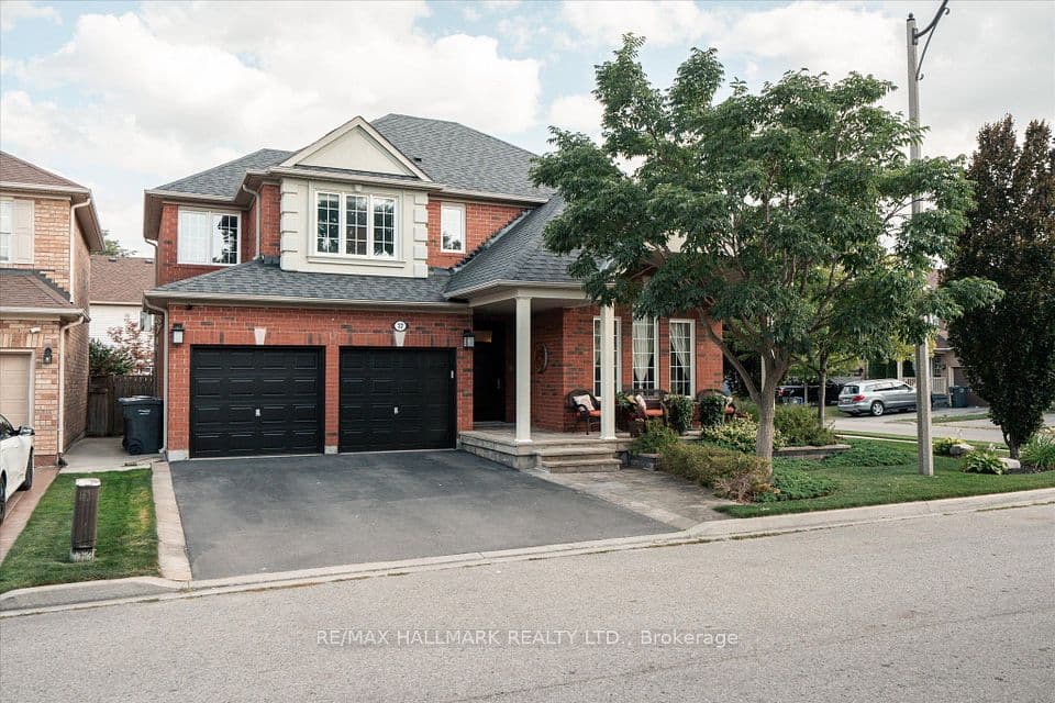 32 Redcastle Street, Brampton, ON L7A 1Y5 – photo 2