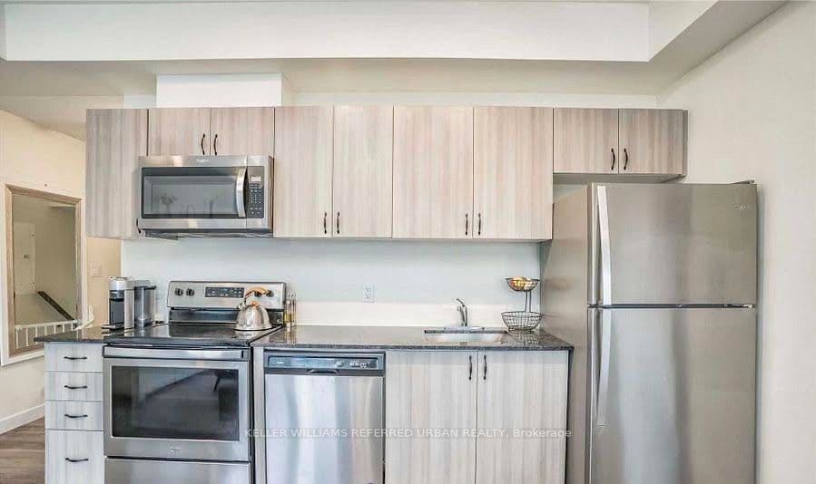 630 Rogers Road 25, Toronto, ON M6M 1C1 – photo 3