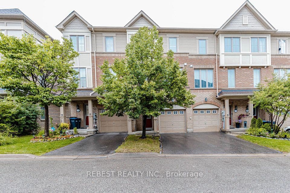 15 Cailiff Street, Brampton, ON L6Y 0P9 – main photo