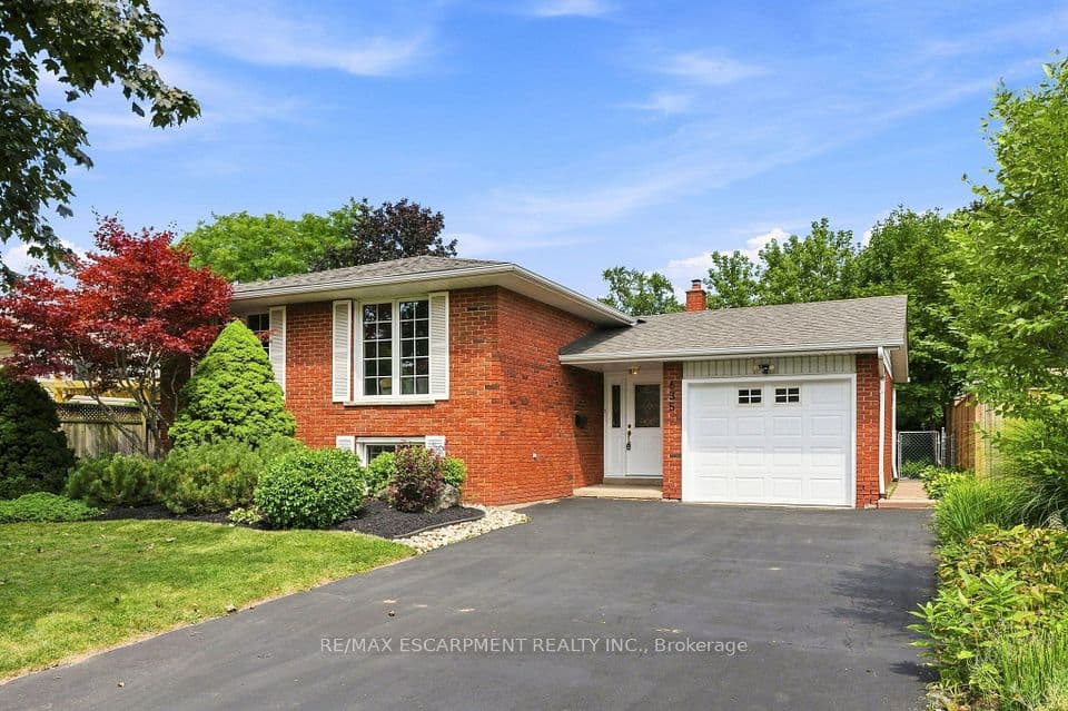 635 Ramsgate Road, Burlington, ON L7N 2X9 – main photo