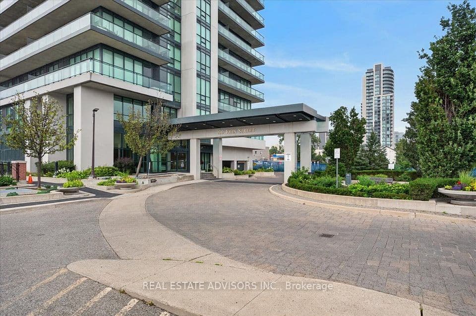 100 John Street 608, Brampton, ON L6W 0A8 – photo 2