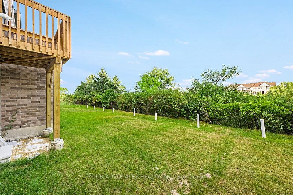 40 Falby Road, Brampton, ON L6P 4S1 – photo 2