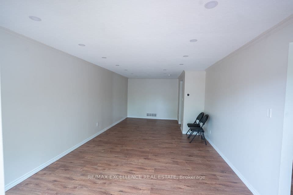 144 Abell Drive, Brampton, ON L6V 2Z8 – photo 2