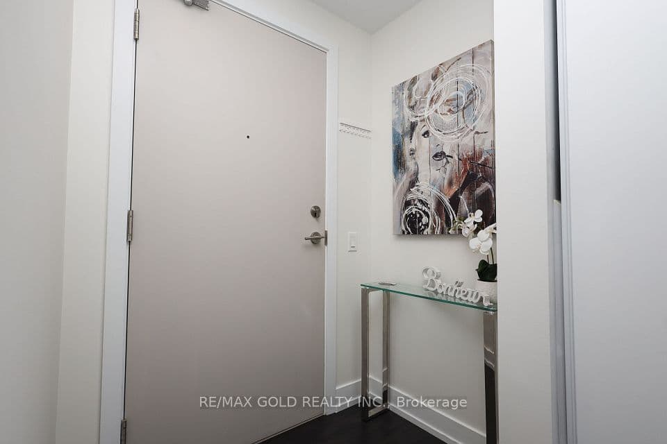 225 veterans Drive 408, Brampton, ON L7A 5L7 – photo 2