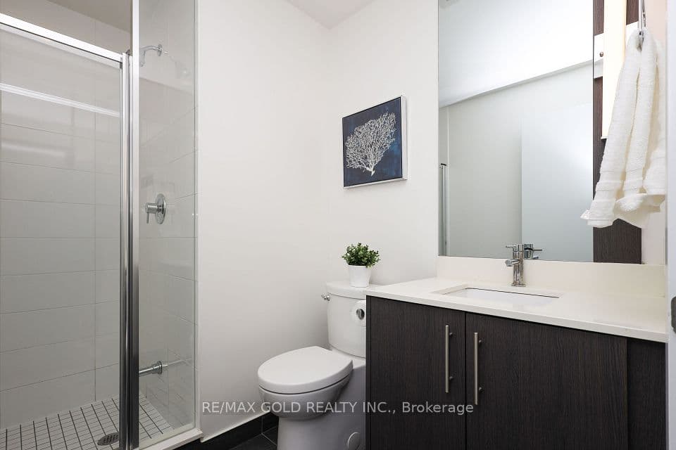 225 veterans Drive 408, Brampton, ON L7A 5L7 – photo 3
