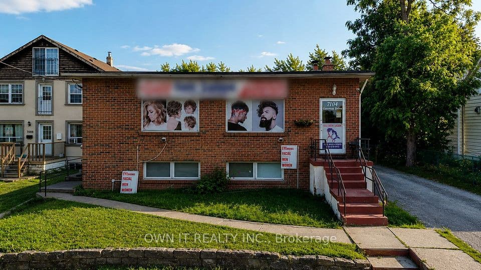 7104 Goreway Drive, Mississauga, ON L4T 2T6 – main photo
