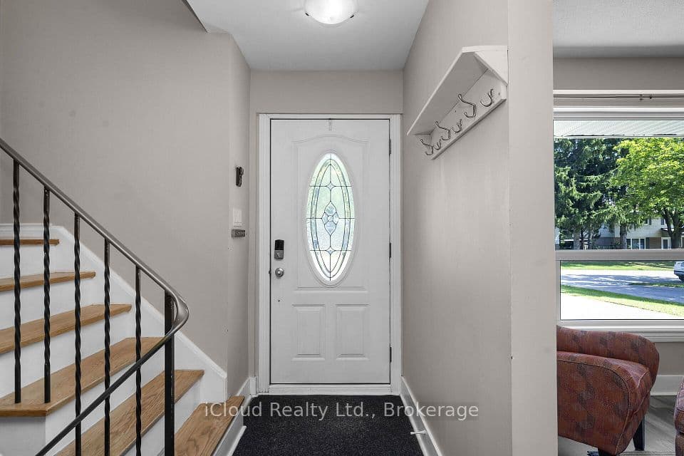 128 Elmore Drive, Halton Hills, ON L7J 1T2 – photo 3