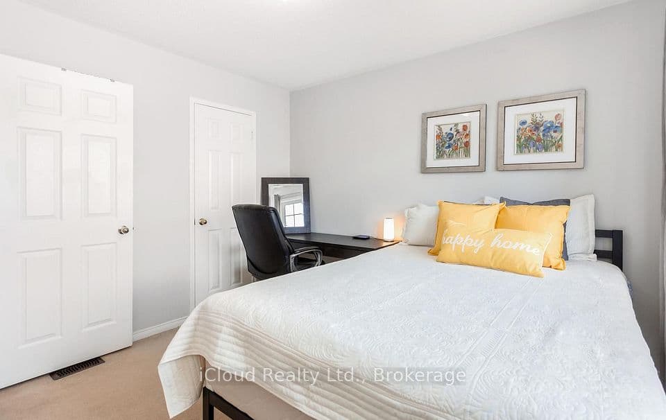 39 Flurry Circle, Brampton, ON L6X 0S7 – main photo