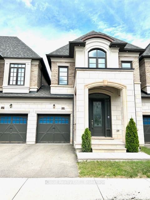 1305 Merton Road, Oakville, ON L6M 5L8 – photo 2
