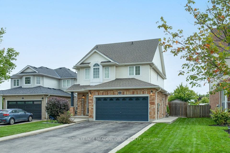 41 Beardmore Crescent, Halton Hills, ON L7J 2Z1 – photo 3