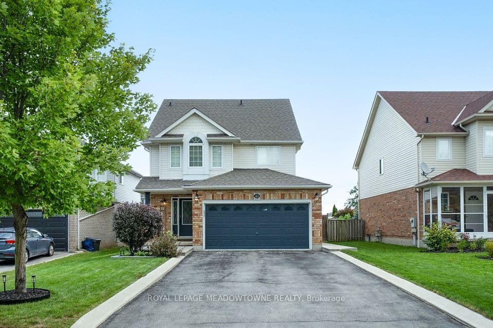 41 Beardmore Crescent, Halton Hills, ON L7J 2Z1 – main photo