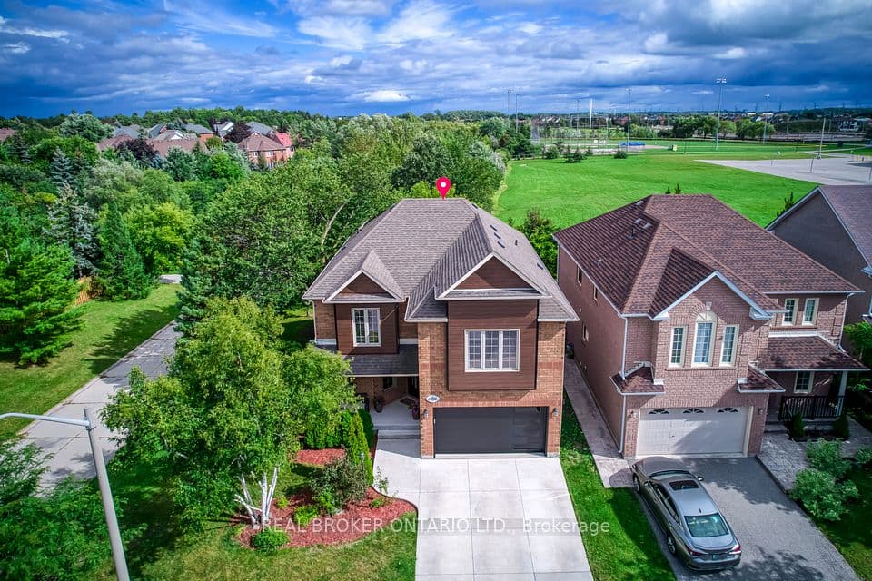 6781 Gracefield Drive, Mississauga, ON L5N 6T5 – main photo