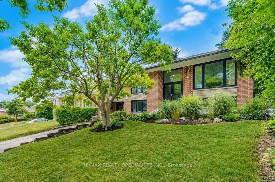 89 Alhart Drive, Toronto, ON M9V 2N6 – main photo