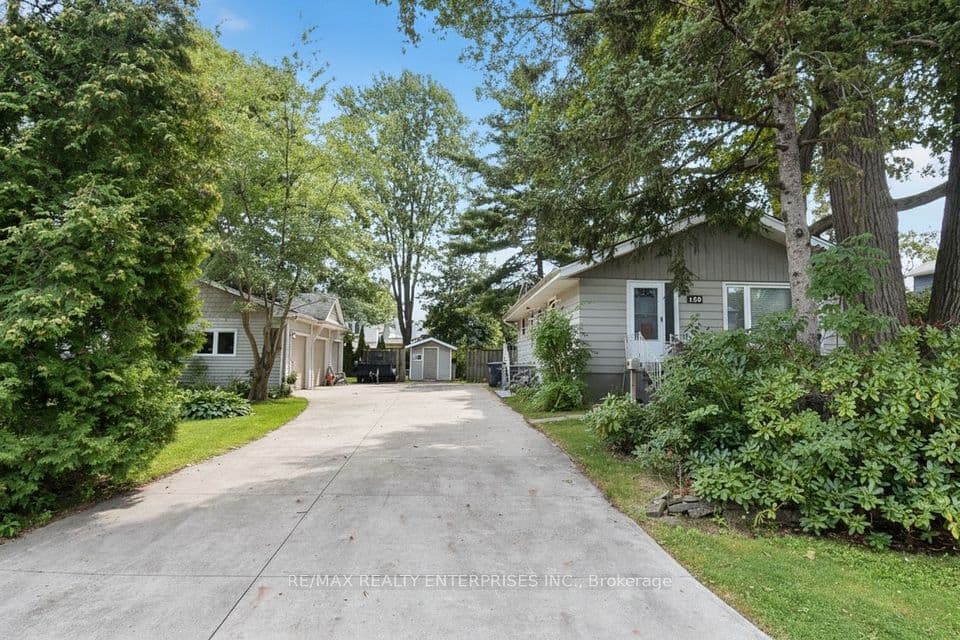 120 Eaglewood Boulevard, Mississauga, ON L5G 1V7 – main photo