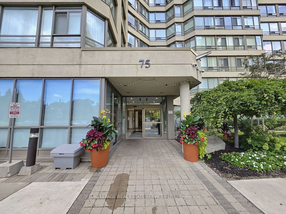75 King Street E 1212, Mississauga, ON L5A 4G5 – photo 3