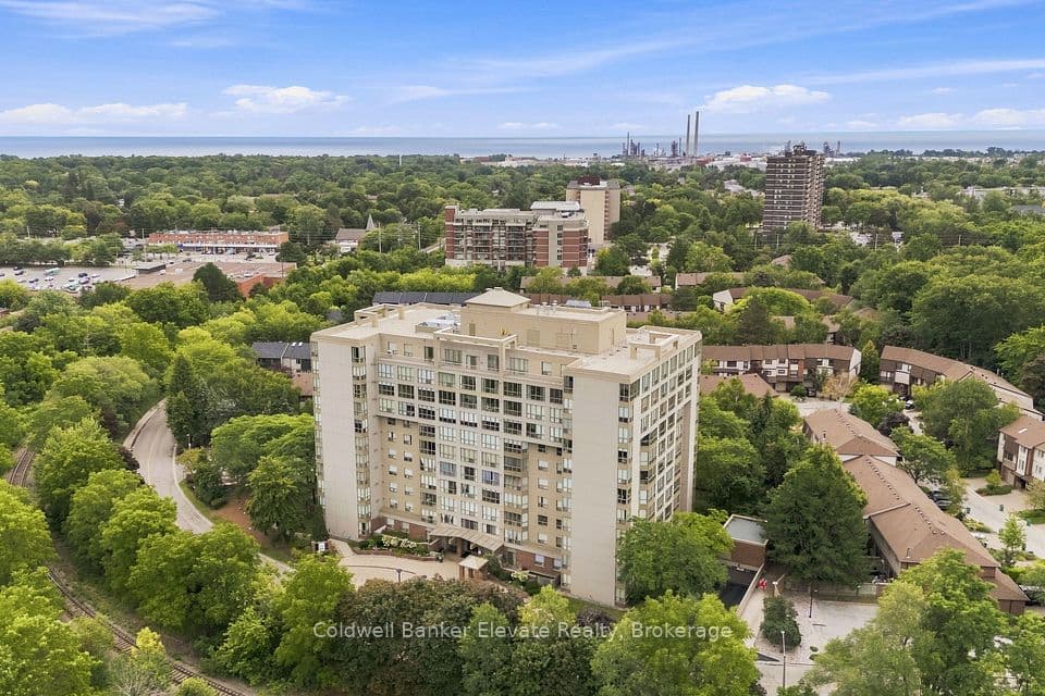 1110 Walden Circle 312, Mississauga, ON L5J 4R3 – photo 3