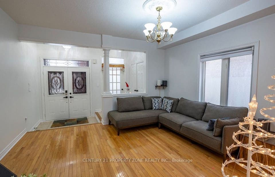 31 Game Creek Crescent, Brampton, ON L7A 0K3 – photo 3