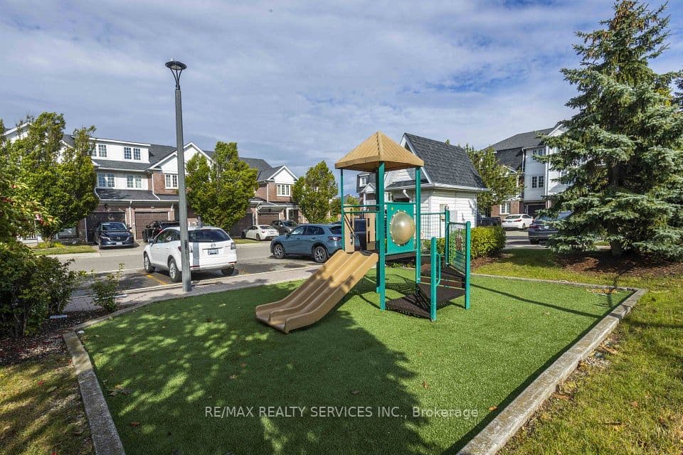 6830 Meadowvale Town Centre Circle 65, Mississauga, ON L5N 7T5 – photo 2