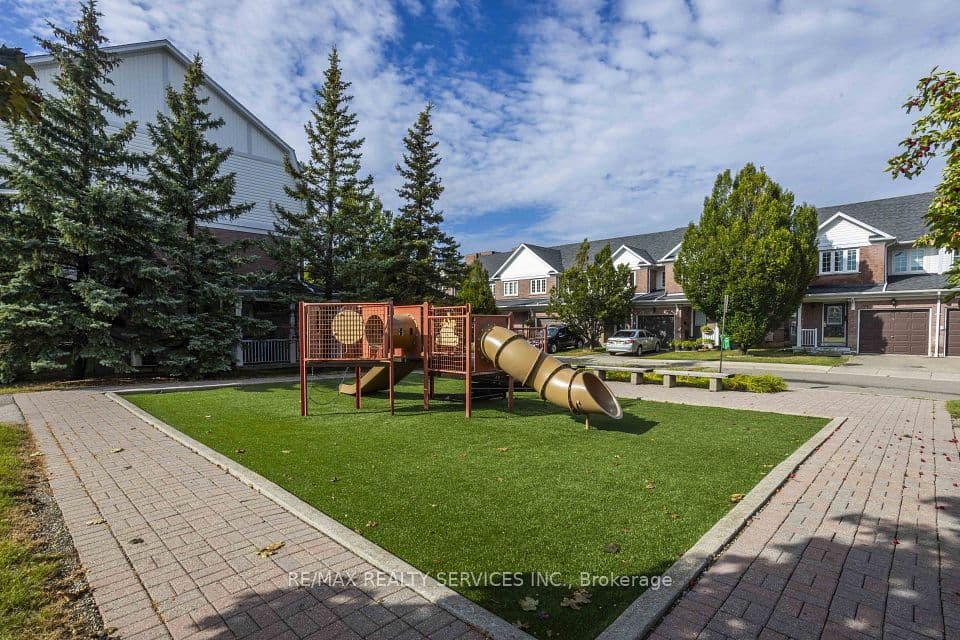 6830 Meadowvale Town Centre Circle 65, Mississauga, ON L5N 7T5 – photo 3