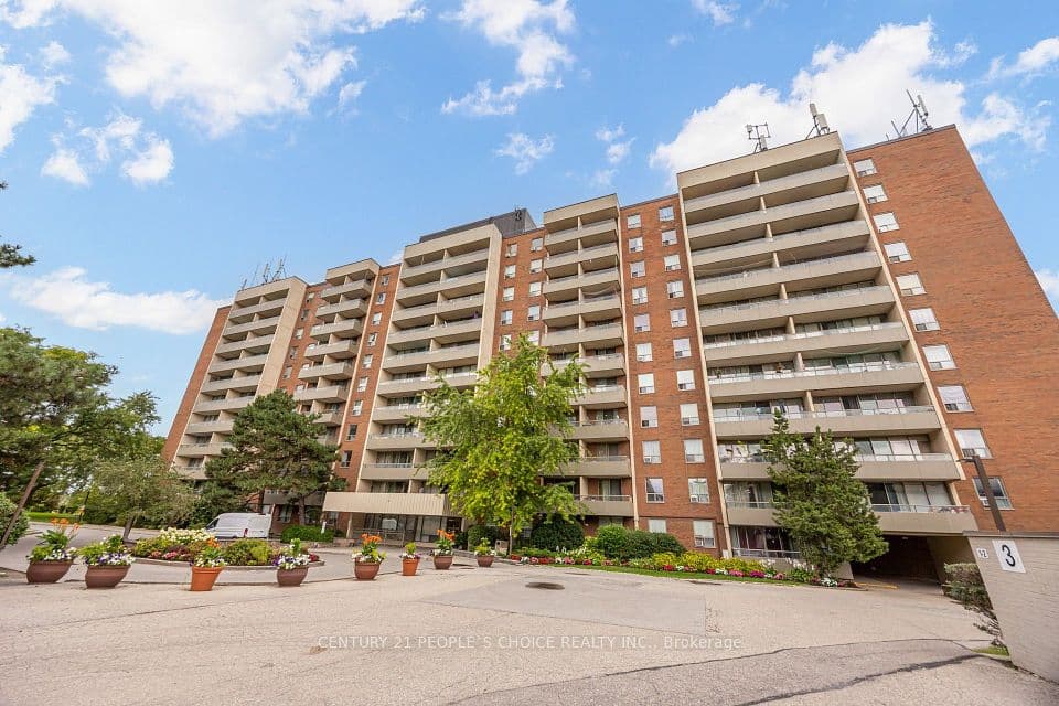 1 Four Winds Drive 207, Toronto, ON M3J 2T1 – photo 3