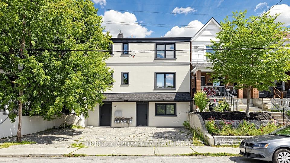 247 Prescott Avenue, Toronto, ON M6N 3G9 – main photo