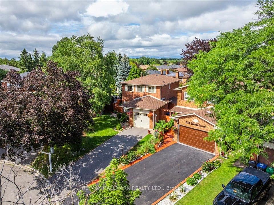 102 Trewartha Crescent, Brampton, ON L6Z 1X4 – photo 3