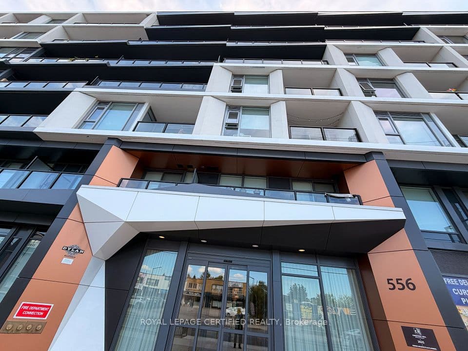 556 Marlee Avenue 405, Toronto, ON M6B 0B1 – photo 2