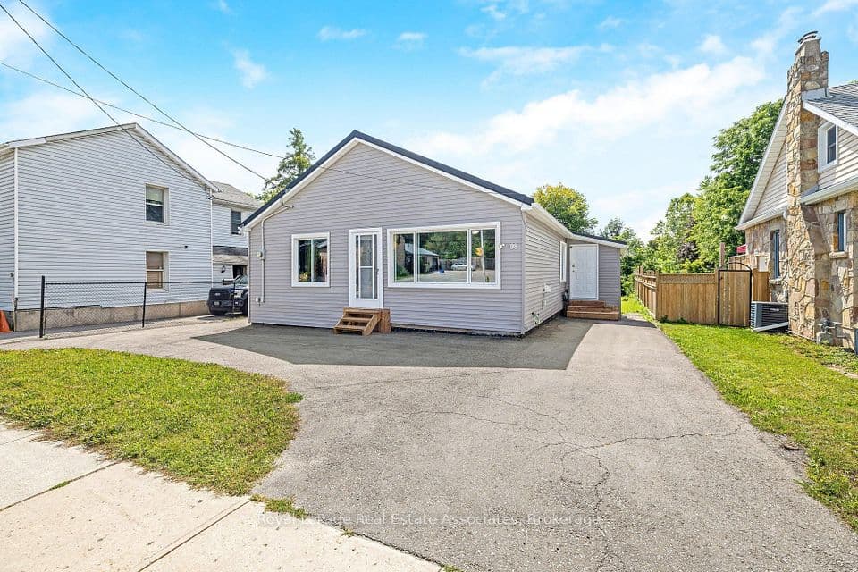 98 Main Street N, Halton Hills, ON L7J 1W2 – main photo