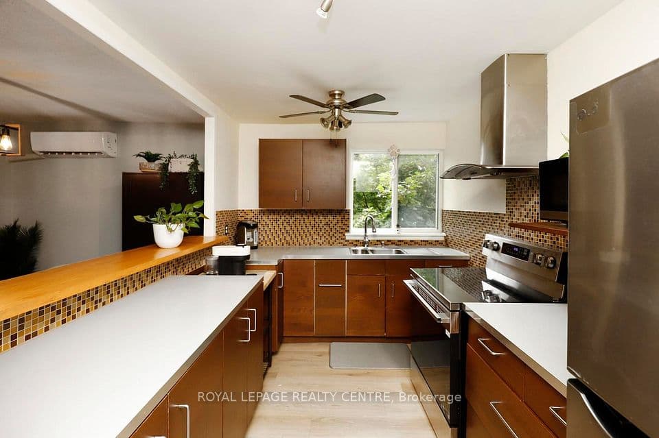 3060 Constitution Boulevard 269, Mississauga, ON L4Y 3X8 – main photo