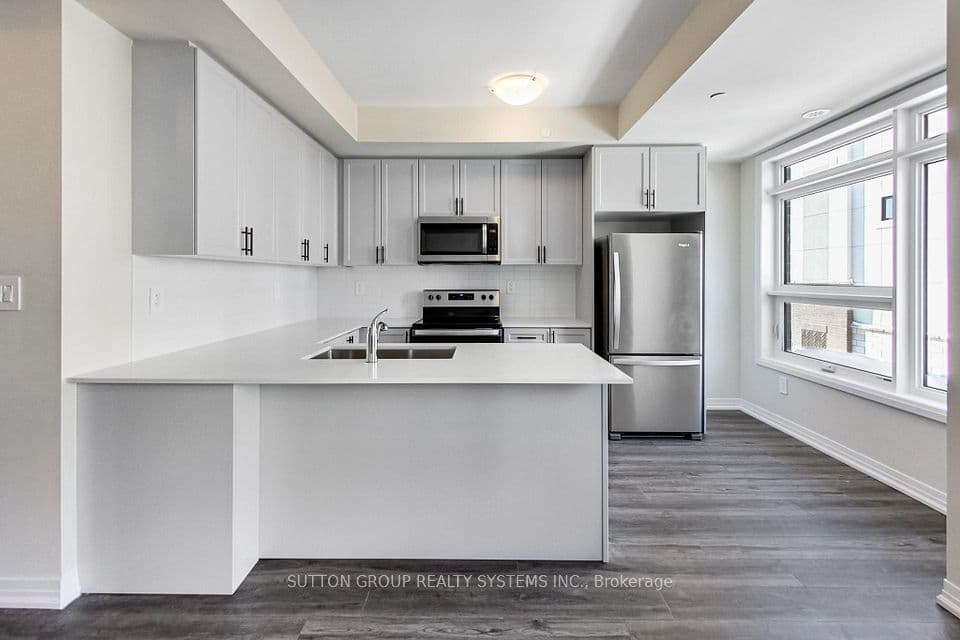 1585 Rose Way 114, Milton, ON L9E 0J2 – main photo