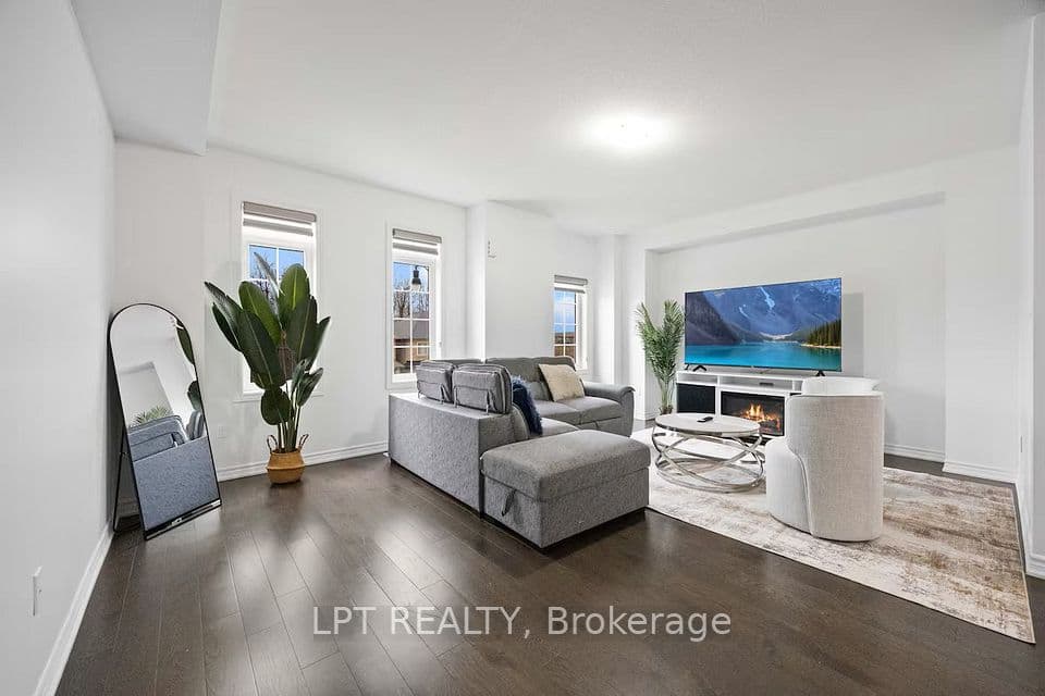 341 Remembrance Road, Brampton, ON L7A 4X5 – photo 3