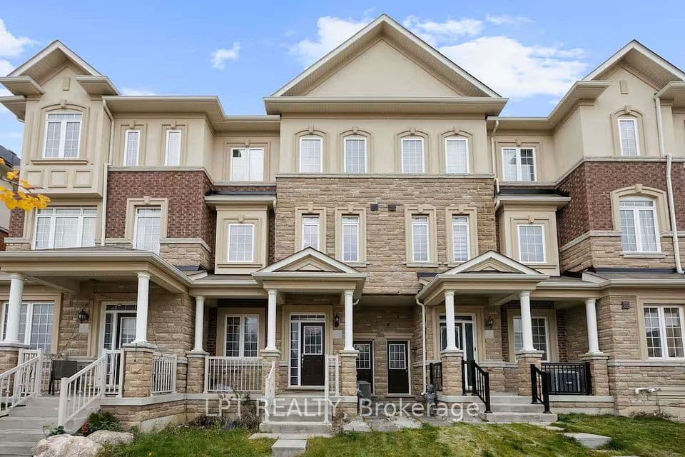 341 Remembrance Road, Brampton, ON L7A 4X5 – main photo