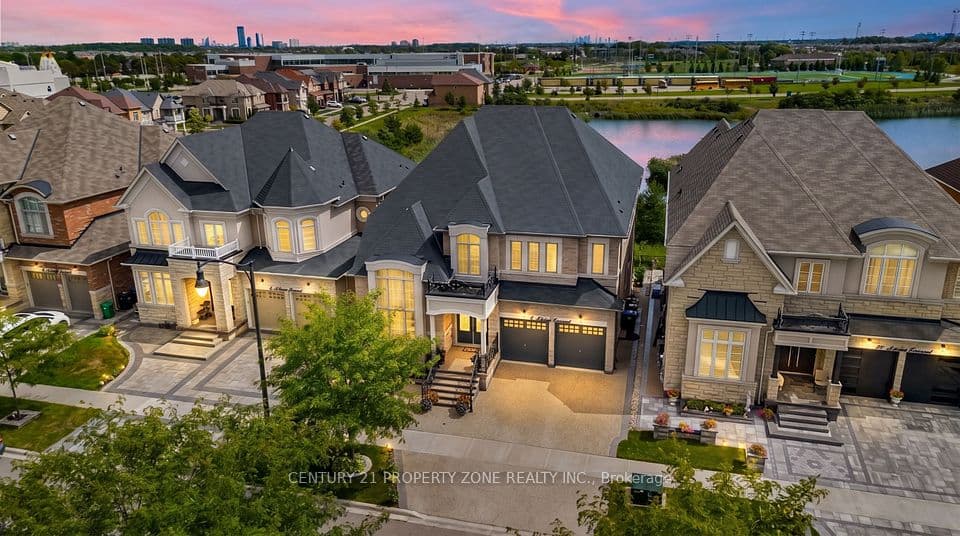 8 Adrian Crescent, Brampton, ON L6X 5M6 – main photo
