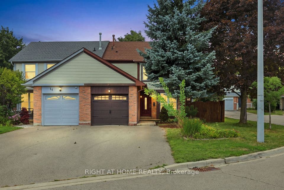 16 Kindle Court, Brampton, ON L6Z 1B2 – main photo