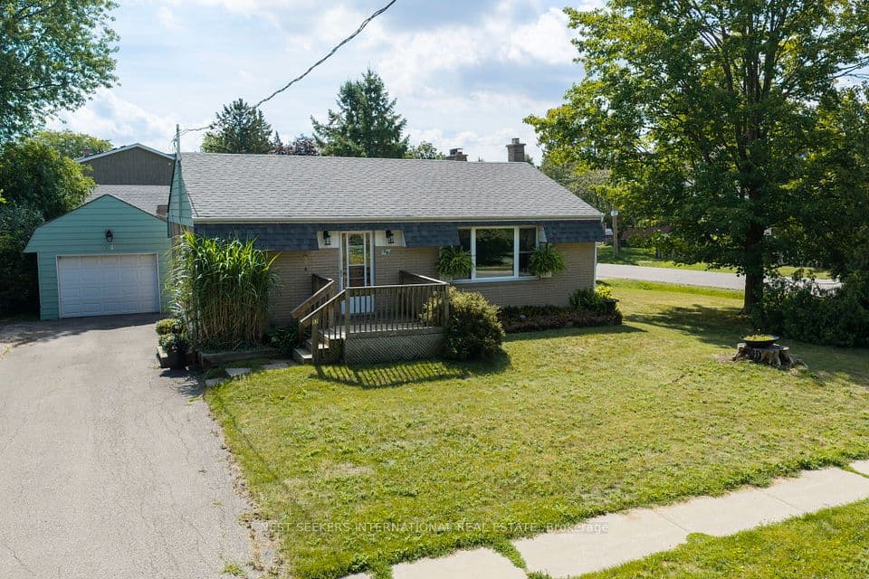 92 Ellwood Drive, Caledon, ON L7E 4W7 – main photo