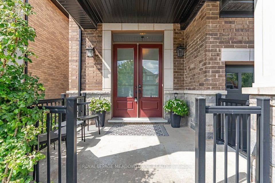 461 Parent Place, Milton, ON L9E 1L2 – photo 3