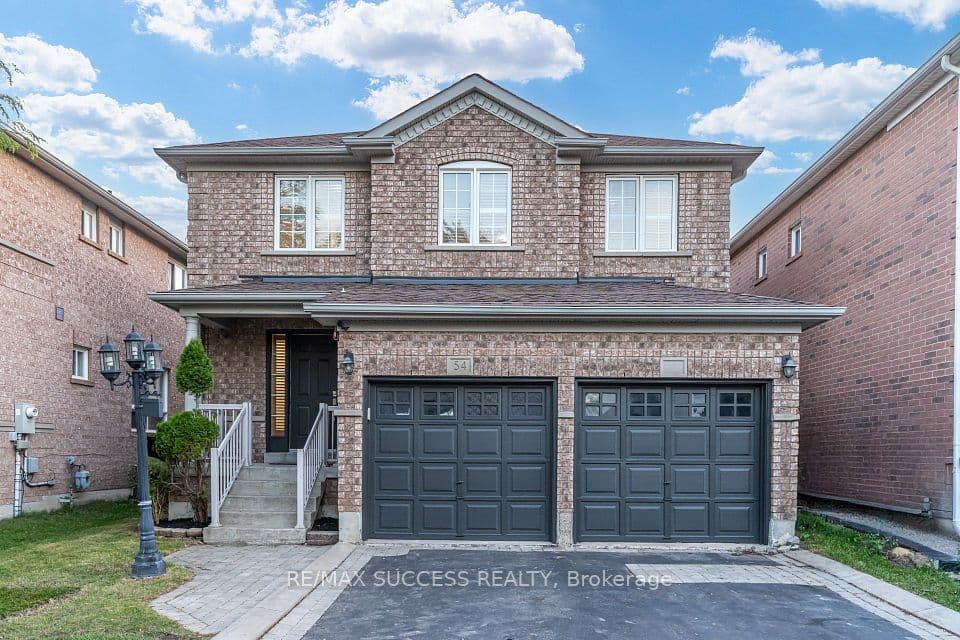 54 Ferncroft Place, Brampton, ON L7A 3C8 – photo 2