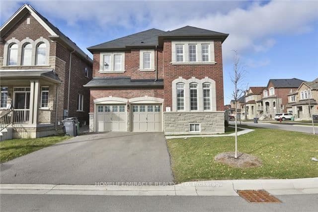 8 Arrowstone Court, Brampton, ON L6R 3T5 – photo 2