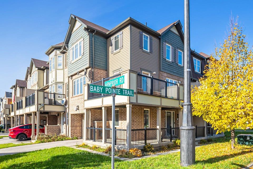6 Baby Pointe Trail, Brampton, ON L7A 0W1 – main photo